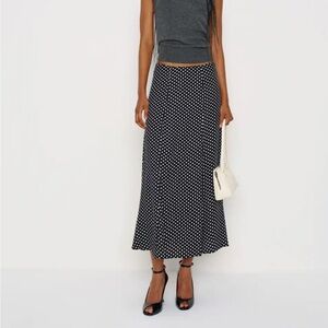 Reformation Delancy Skirt Black - Size 10